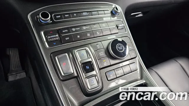 Hyundai Santafe Новый Santa Fe Бензин 2.5T 2WD — Фото автомобиля 9