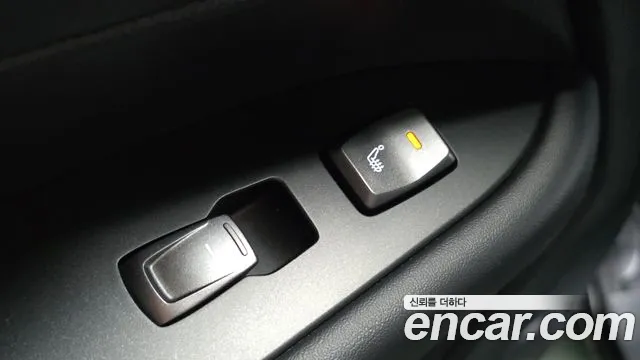 KG_Mobility_Ssangyong Rexton Новый Rexton Sport Khan Дизель 2.2 4WD — Фото автомобиля 19