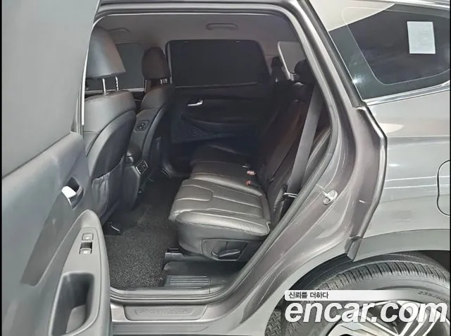 Hyundai Santafe Новый Santa Fe Дизель 2.2 4WD — Фото автомобиля 11