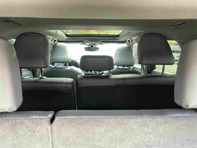 Toyota Crown Kluger — Фото автомобиля 22