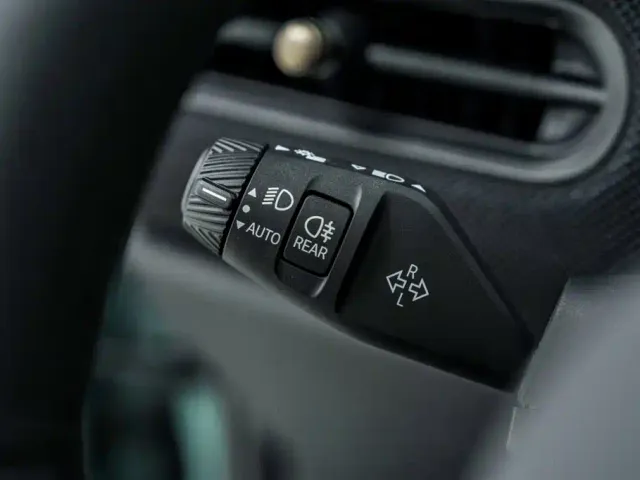MINI Hatch — Фото автомобиля 10