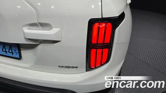 KGM Torres EVX — Фото автомобиля 8