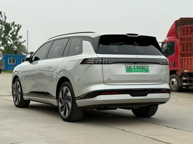 Dongfeng eπ 008 — Фото автомобиля 20