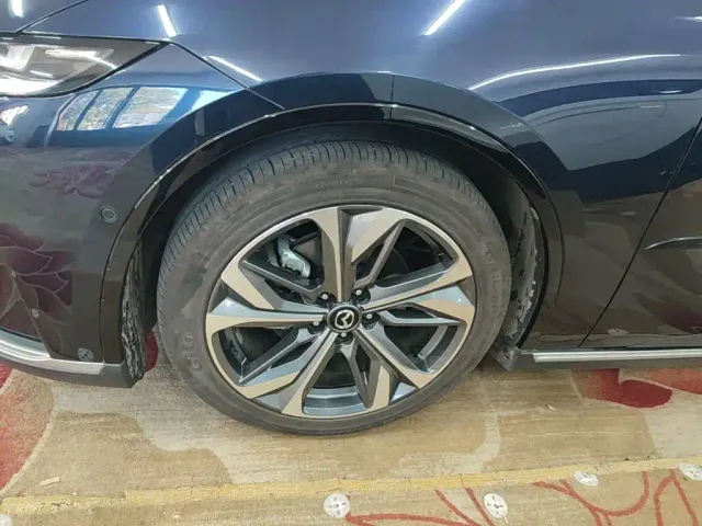 Mazda EZ-6 — Фото автомобиля 22