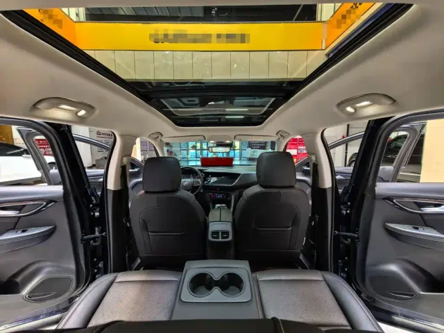 Buick Envision Plus — Фото автомобиля 10