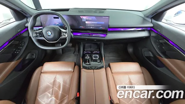 BMW 5-Series 5 серия (G60) — Фото автомобиля 7