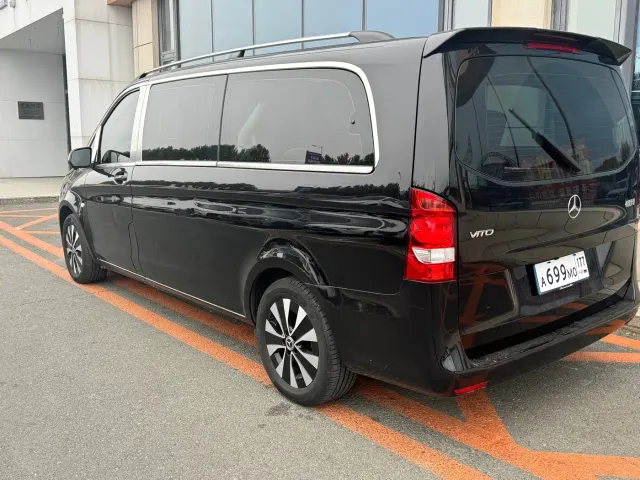 Mercedes-Benz Vito 2021 2.0T Elite 7-Seater — Фото автомобиля 5