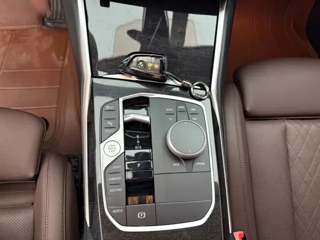 BMW 3 Series — Фото автомобиля 14