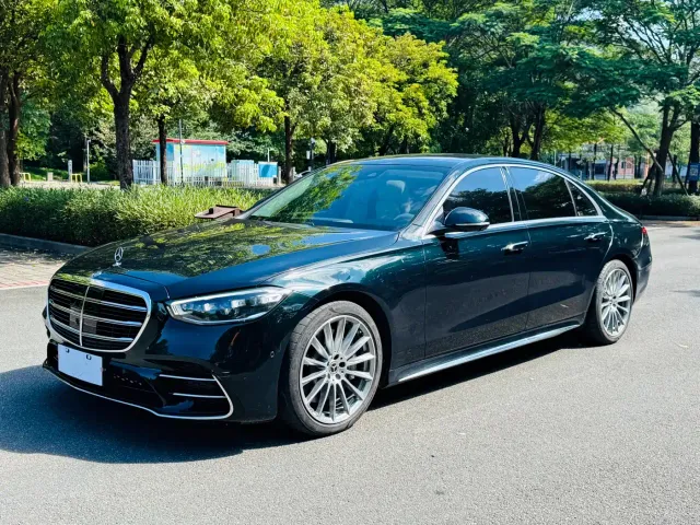 Mercedes-Benz S-Class — Фото автомобиля 3