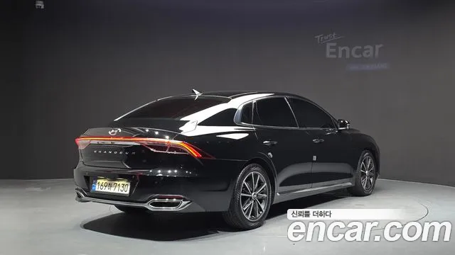 Hyundai Grandeur Grandeur (New) — Фото автомобиля 2