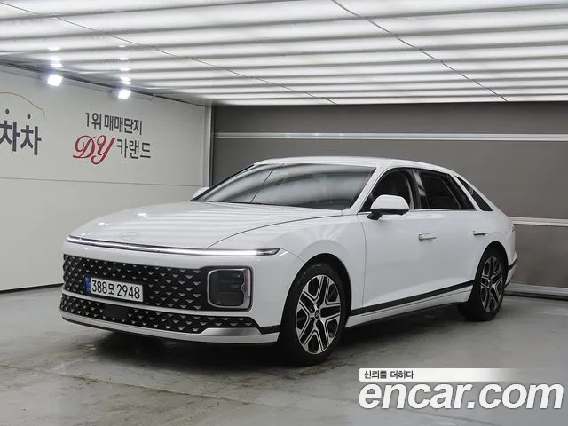 Фотография автомобиля — Hyundai Grandeur Grandeur (GN7)