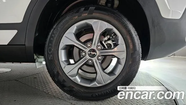 Kia Seltos Новый Seltos Бензин 1.6 турбо 2WD — Фото автомобиля 21