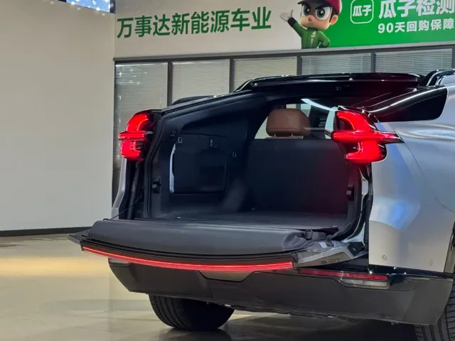 Changan Qiyuan E07 — Фото автомобиля 22