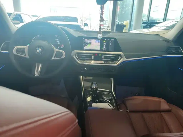 BMW 3 Series — Фото автомобиля 9