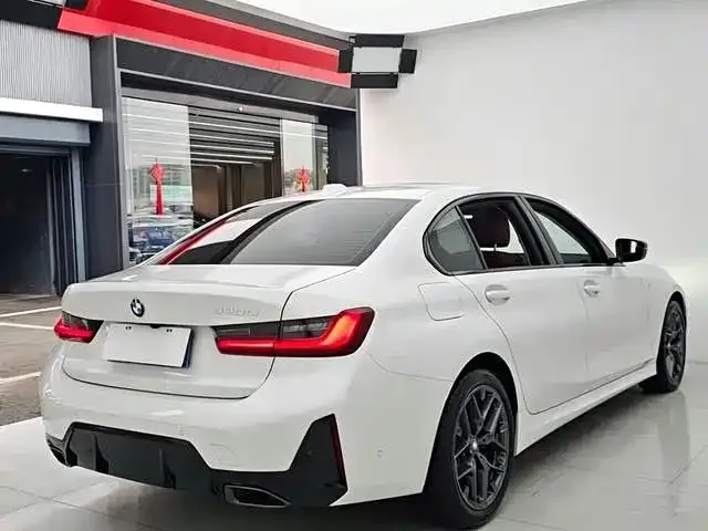 BMW 3 Series — Фото автомобиля 7