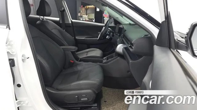 Hyundai Kona SX2 — Фото автомобиля 17