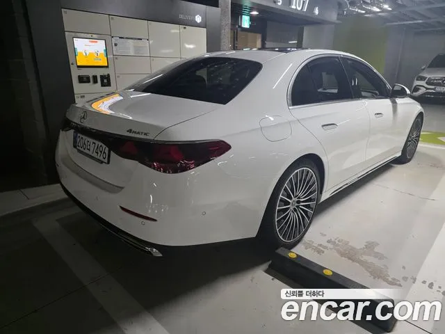 Mercedes-Benz E-Class W214 — Фото автомобиля 3