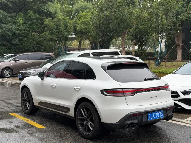 Porsche Macan — Фото автомобиля 7