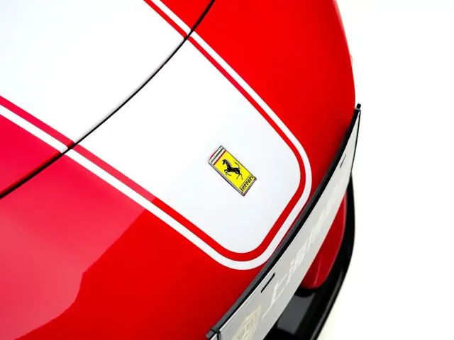 Ferrari SF90 — Фото автомобиля 10