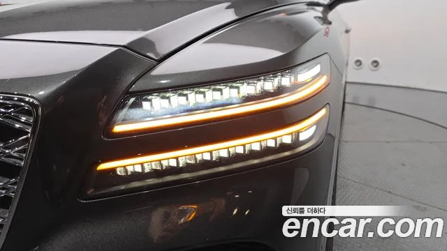 Genesis GV80 2.5T Бензин AWD — Фото автомобиля 22