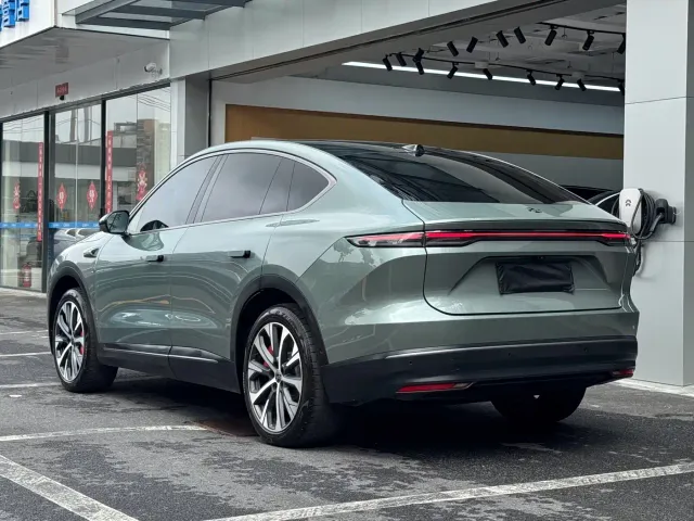 Nio EC7 — Фото автомобиля 5
