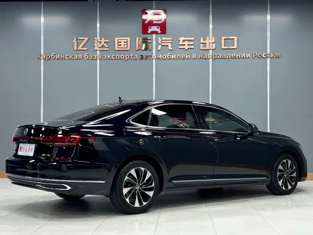 Volkswagen Passat — Фото автомобиля 6