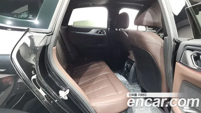BMW 4-Series 4 серия (G22) 420i M Sport Pro Gran Coupe — Фото автомобиля 11