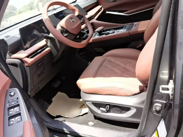 Changan CS75 Plus — Фото автомобиля 14