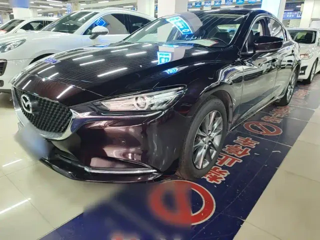 Фотография автомобиля — Mazda Atenza