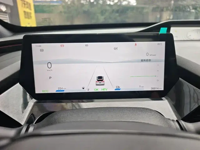 Changan Oshan Z6 EV — Фото автомобиля 11
