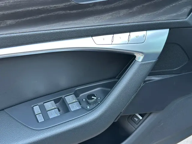 Audi A6L — Фото автомобиля 9