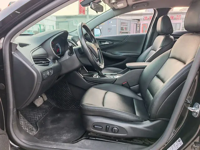 Chevrolet Malibu XL — Фото автомобиля 11