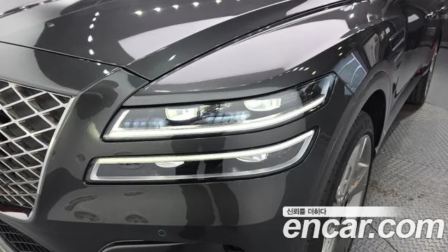 Genesis GV80 — Фото автомобиля 7
