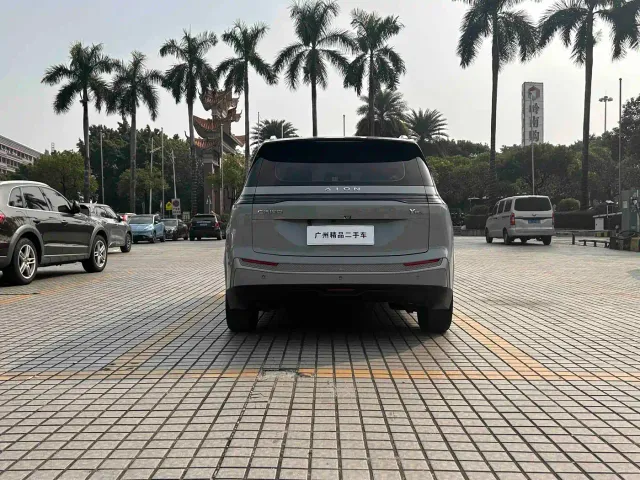 GAC Aion Y — Фото автомобиля 15