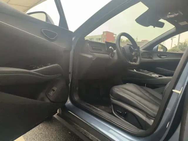 BYD Seal 06 DM-i Touring — Фото автомобиля 12