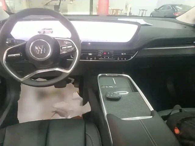 Buick LaCrosse — Фото автомобиля 9