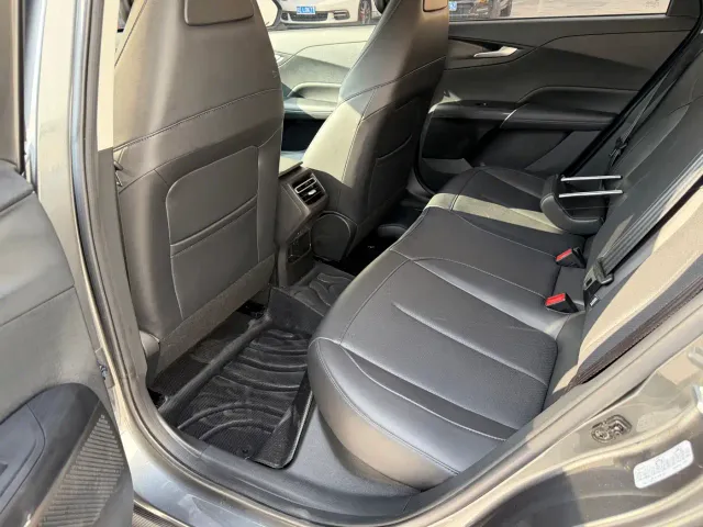 Changan Eado — Фото автомобиля 14