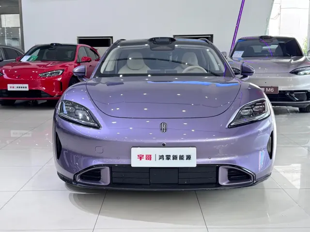 Shangjie Z7T — Фото автомобиля 2