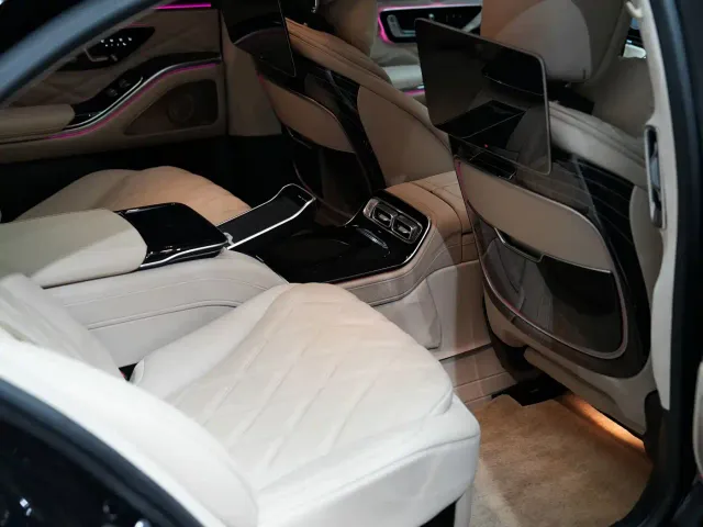 Mercedes-Benz S-Class — Фото автомобиля 22
