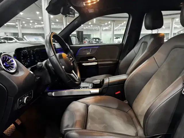 Mercedes-Benz EQB — Фото автомобиля 10