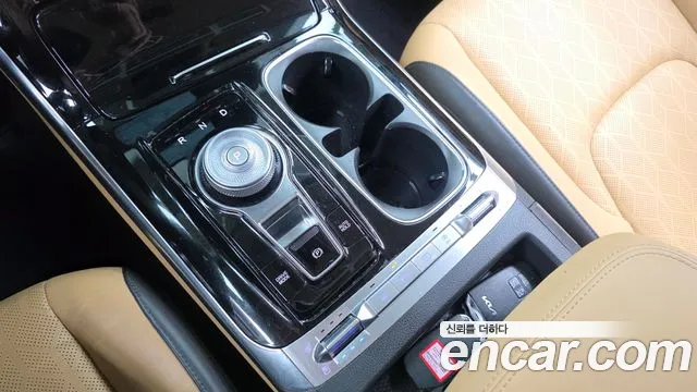 Kia Carnival 4th Gen — Фото автомобиля 9