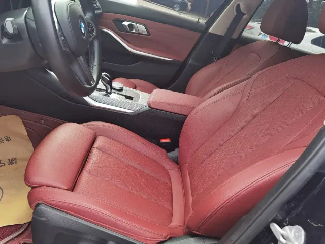 BMW 3 Series — Фото автомобиля 4