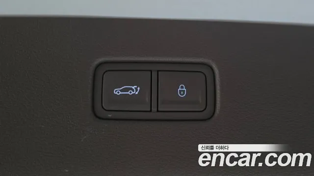 Genesis GV80 — Фото автомобиля 16