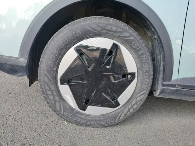 Geely Geometry E Firefly — Фото автомобиля 22