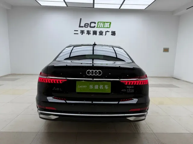 Audi A6L — Фото автомобиля 5