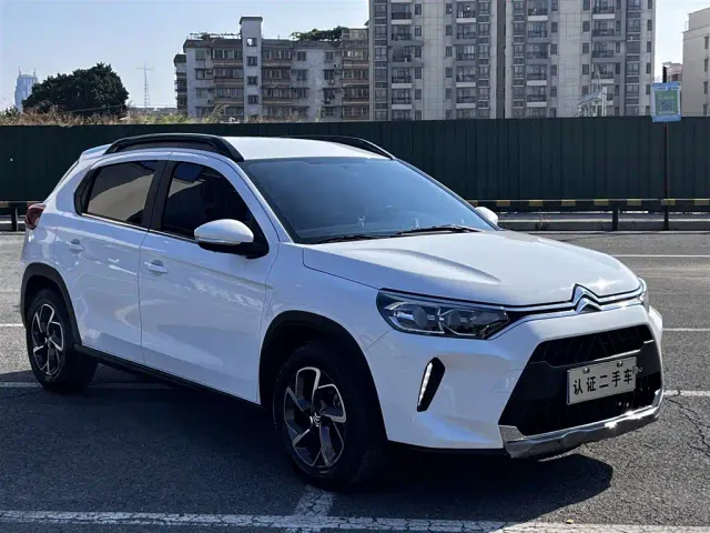 Citroen C3-XR — Фото автомобиля 4