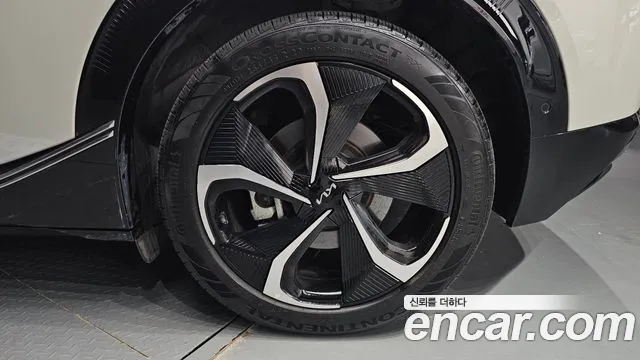 Kia EV6 Long Range — Фото автомобиля 17