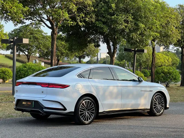 BYD Han — Фото автомобиля 5