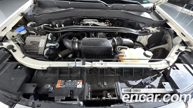 Ford Explorer — Фото автомобиля 9