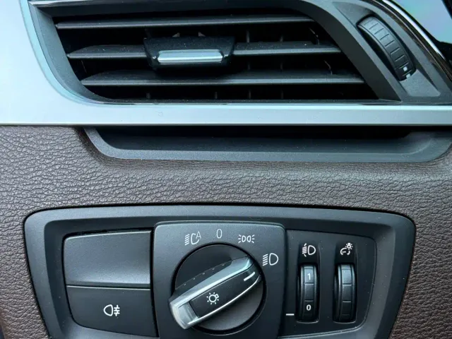 BMW X1 — Фото автомобиля 11